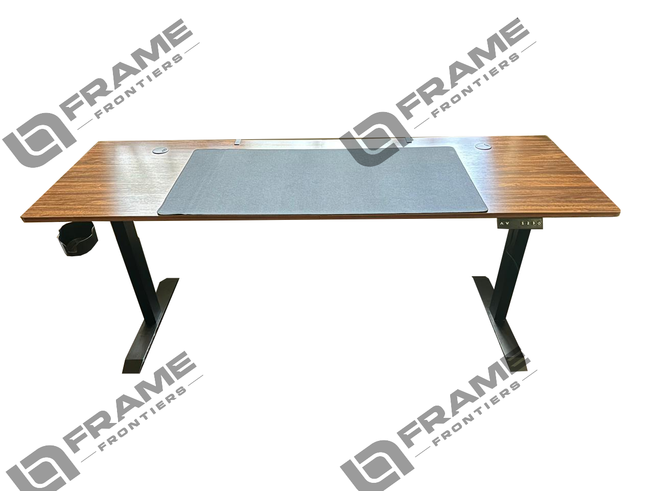 1.8m x 0.6m height adjustable desk